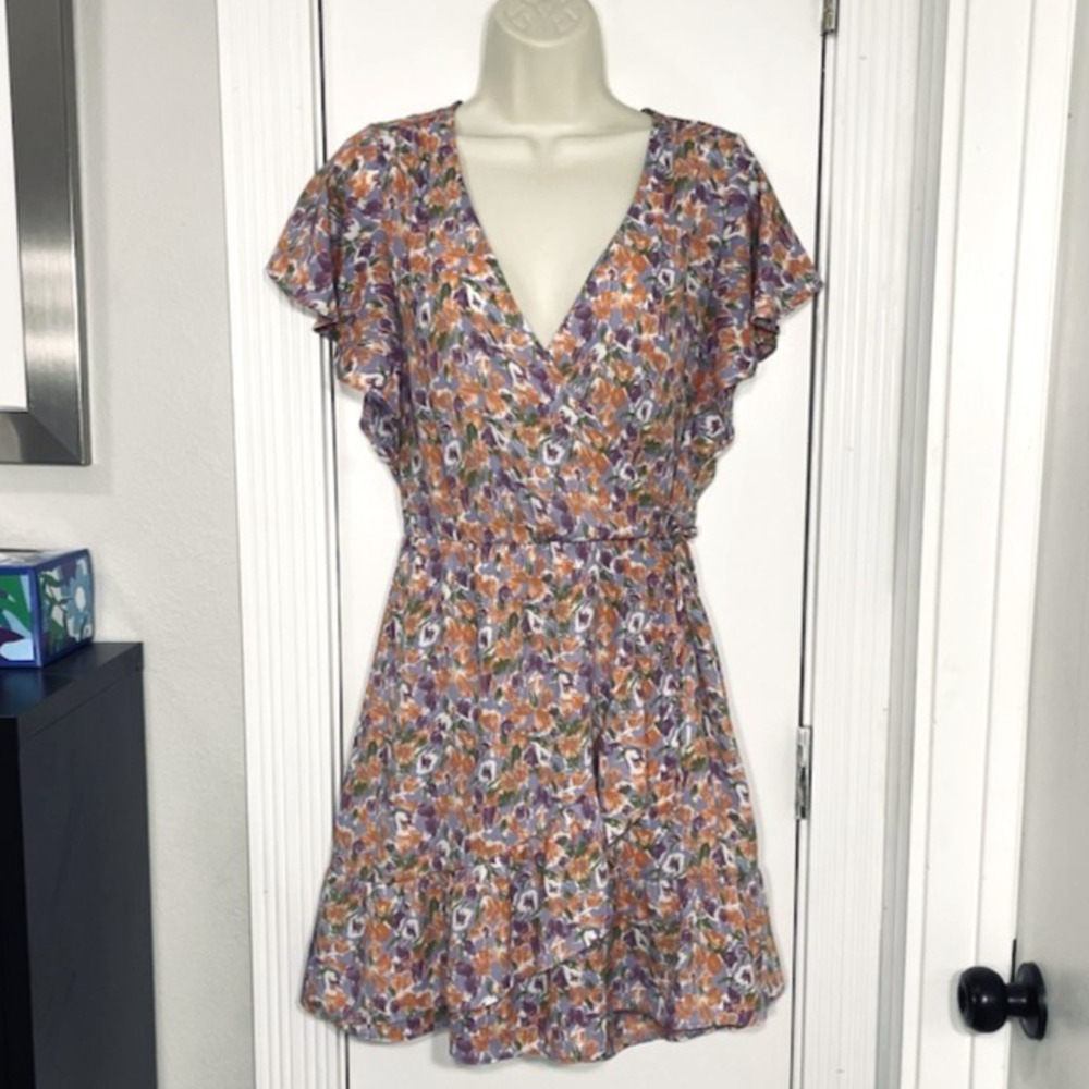 All in Favor Floral Dress Small Flutter Sleeve Crossover Ruffle Mini S